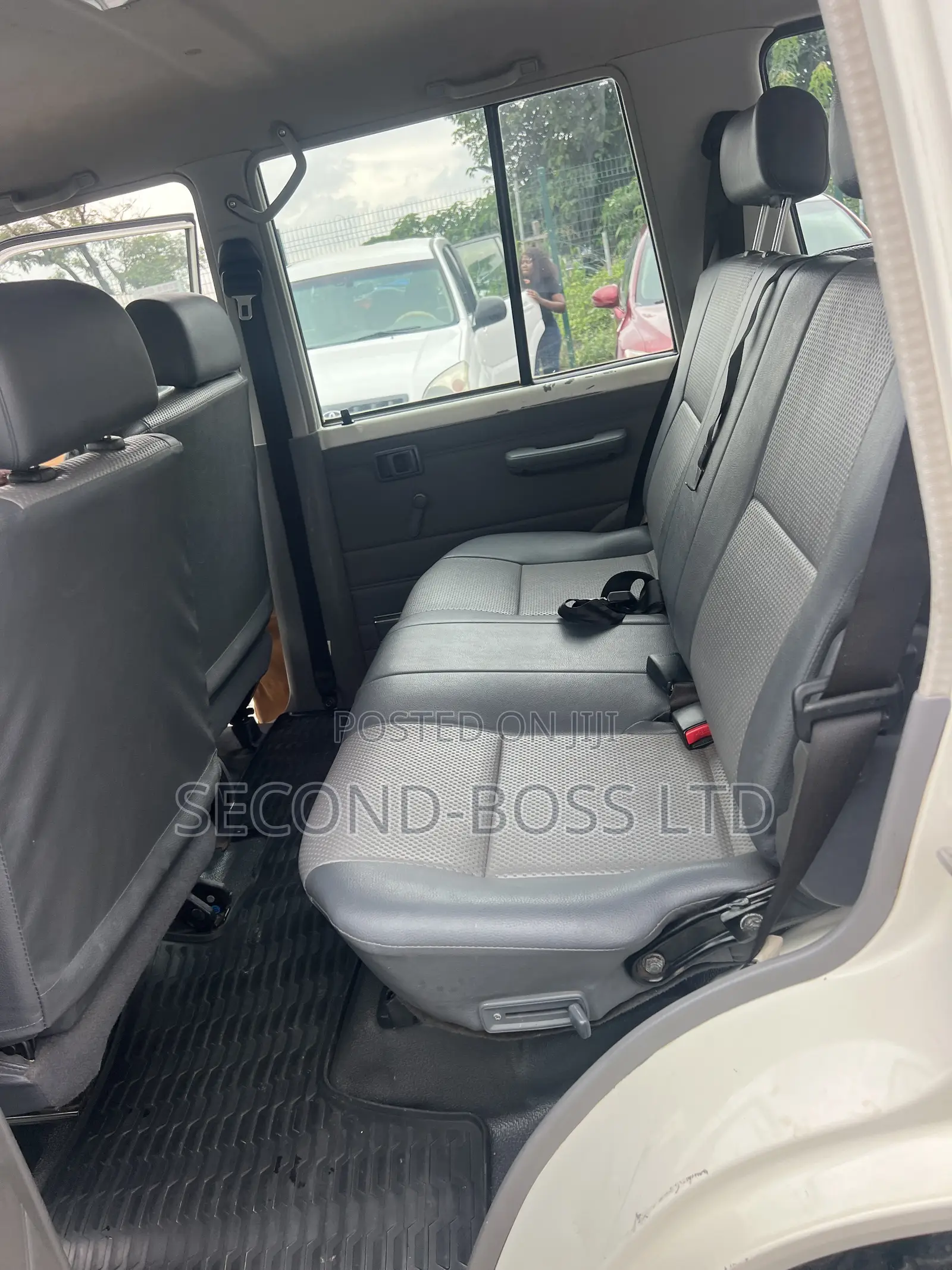 Toyota Land Cruiser 4.5 V8 TD 2020 White