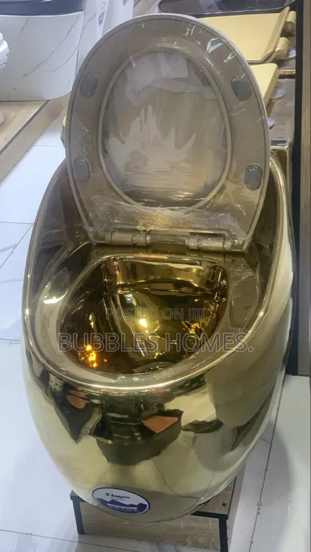 Executive Wc Gold