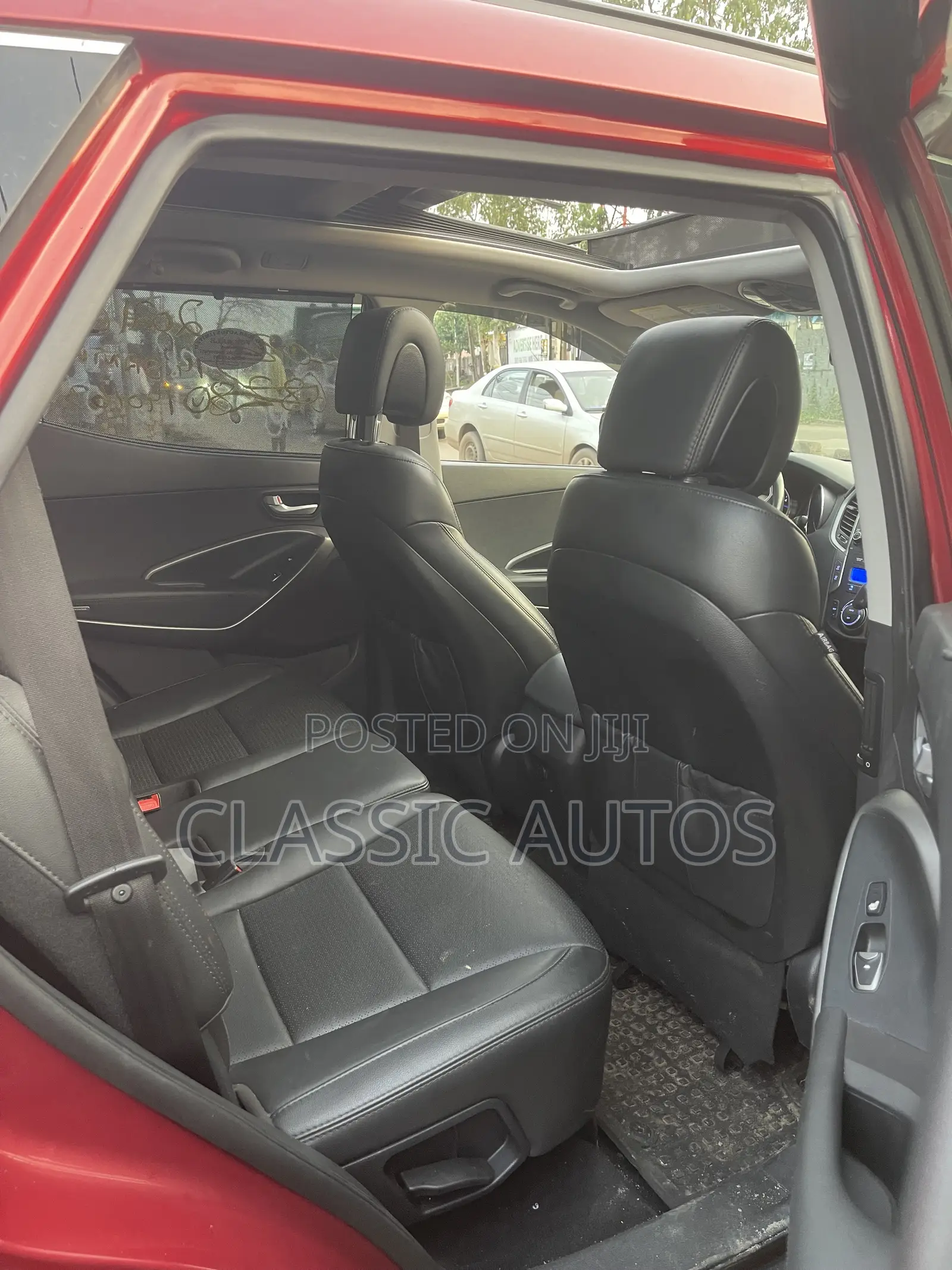 Hyundai Santa Fe 2014 Red