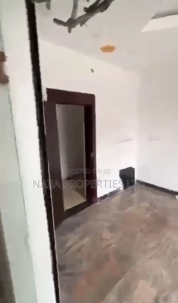 30sqm Shop Space on Ground Floor Off Wole Ariyo, Lekki Phase1 for Rent