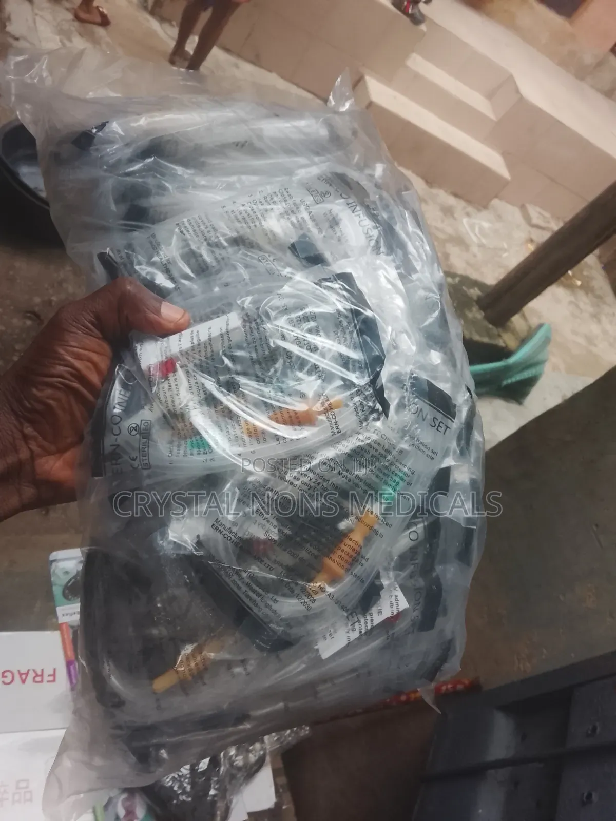 Infusion Set ( Giving Set)