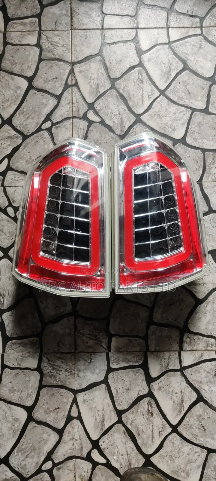 Back Light Chrysler 300c 2015-2018