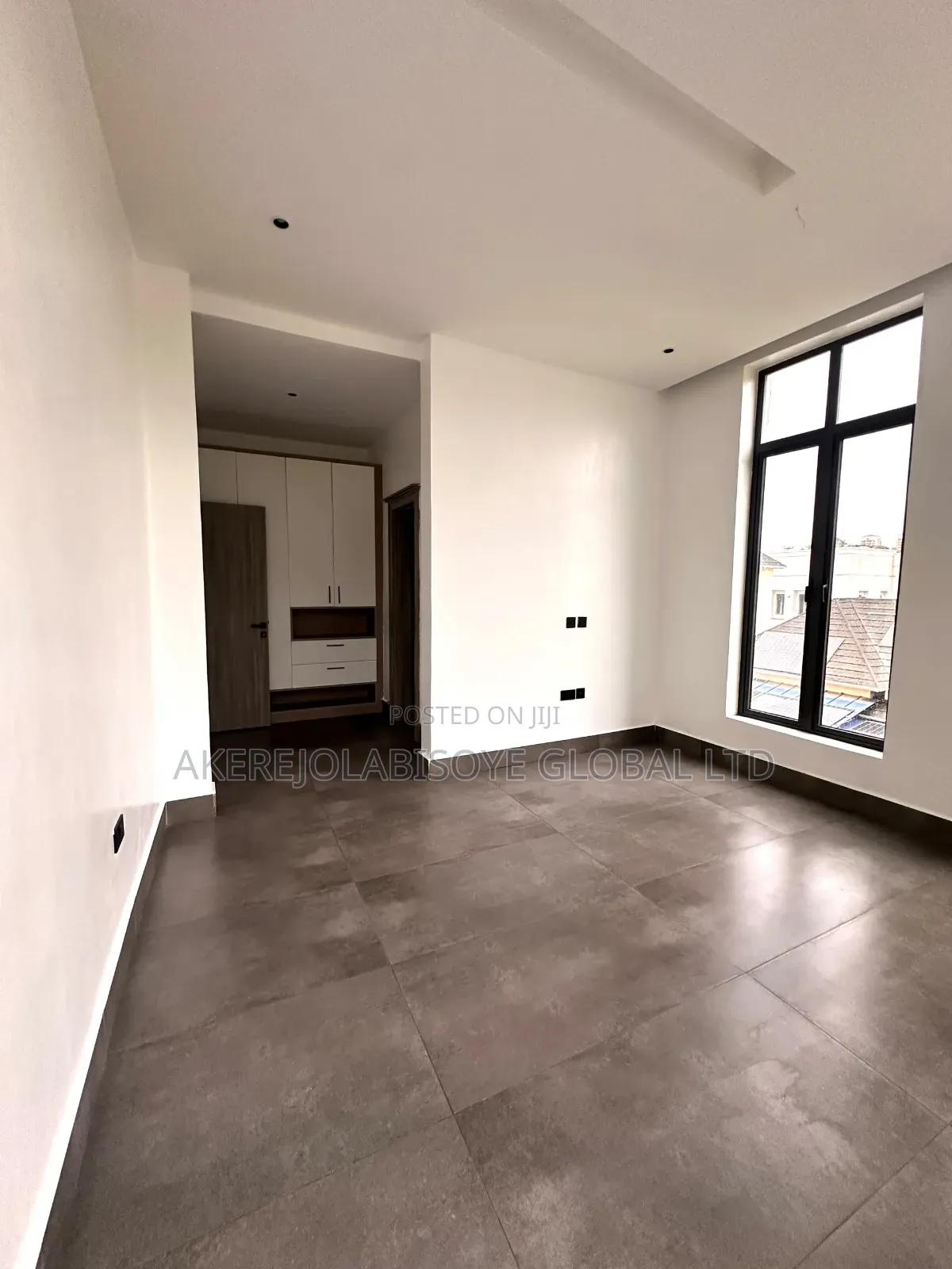 5bdrm Duplex in Asokoro Main Abuja for sale
