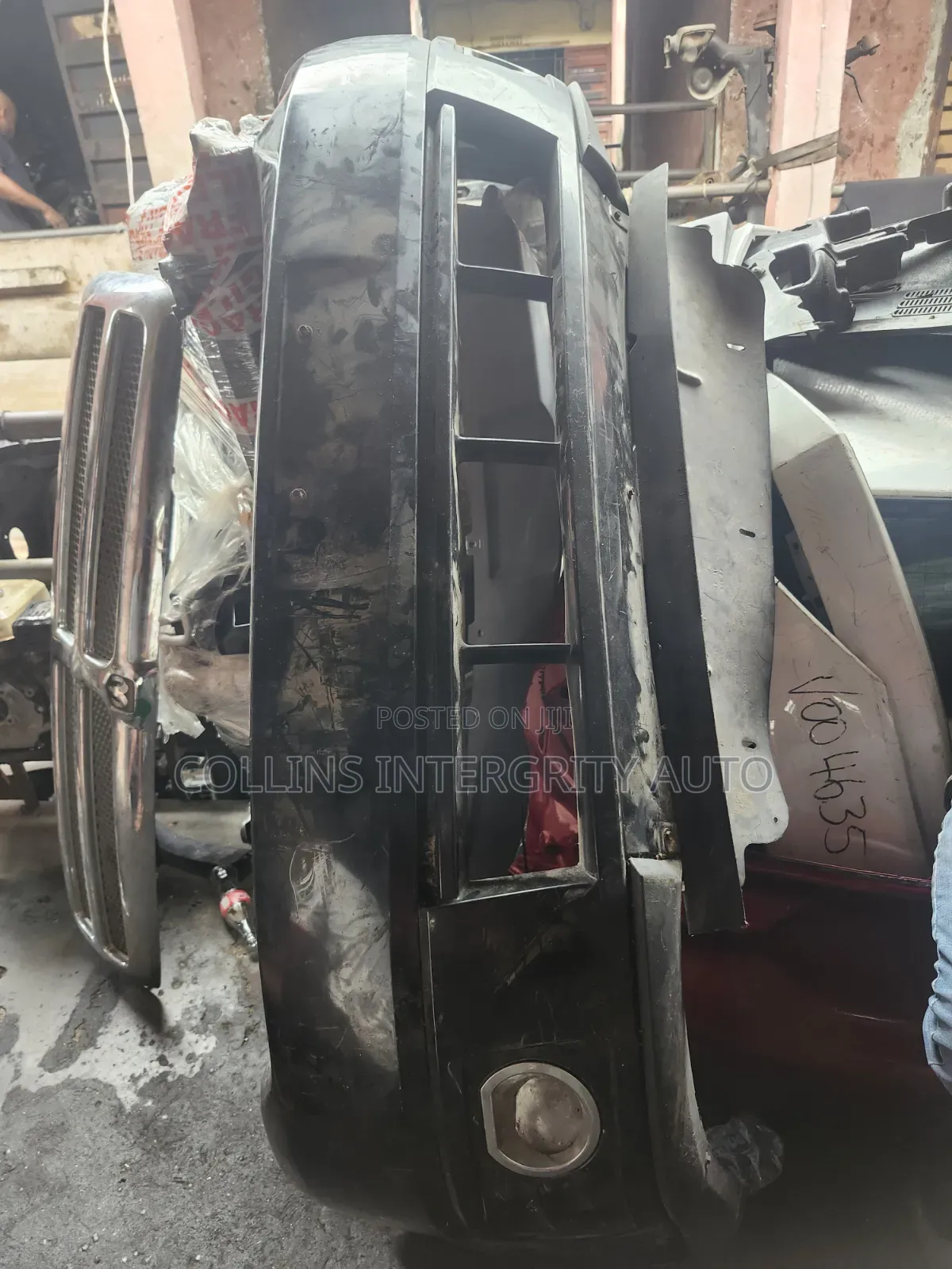 Front Bumper Ford Taurus Jeep 2010 2012