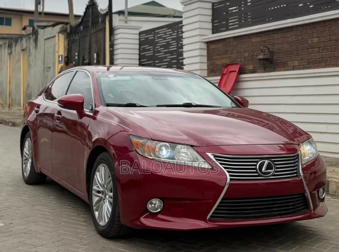 Lexus ES 350 FWD 2013 Red