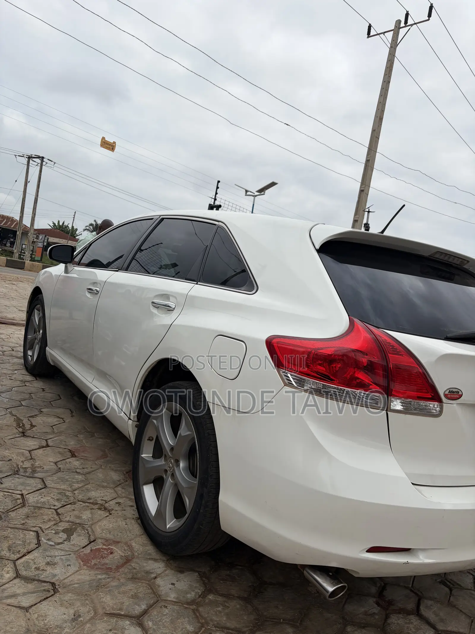 Toyota Venza 2010 White