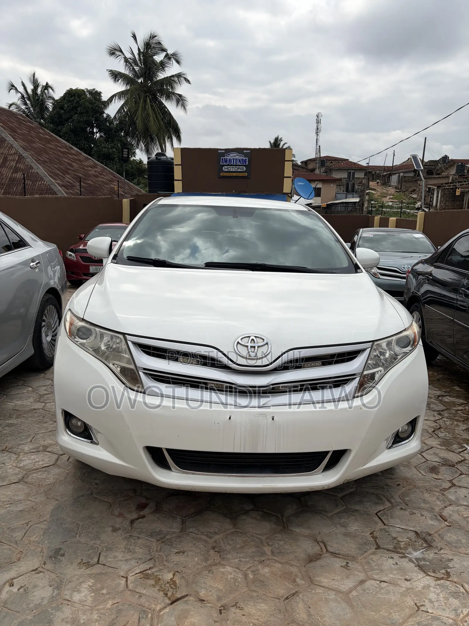 Toyota Venza 2010 White
