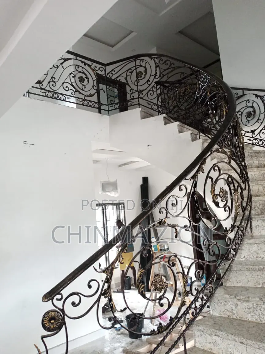 Snail Cumbi Wrought Iron Handrail
