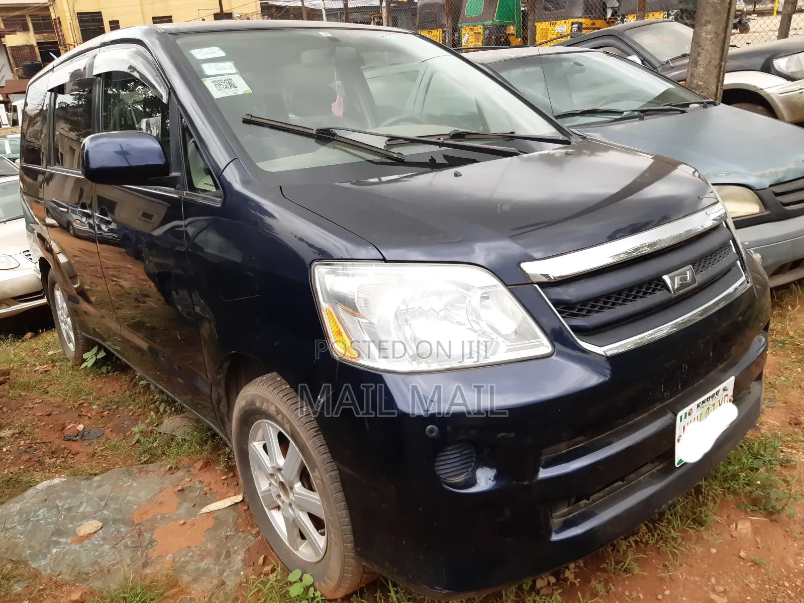 Toyota Noah 2006 Blue