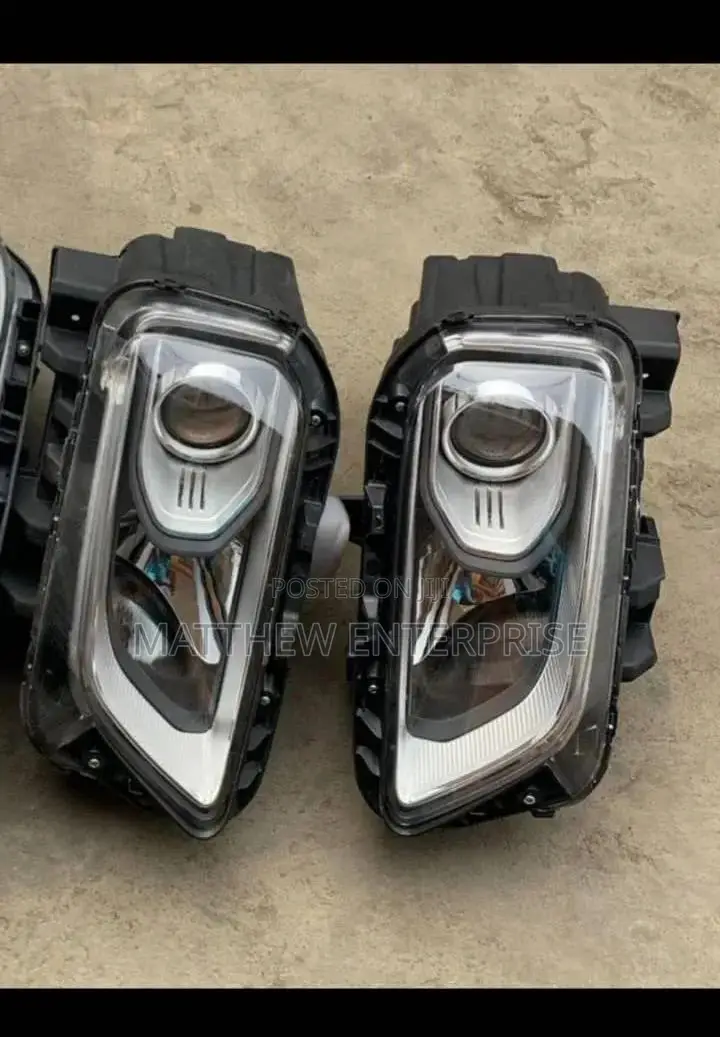 Hyundai Kona 2016 Back Fender Crome