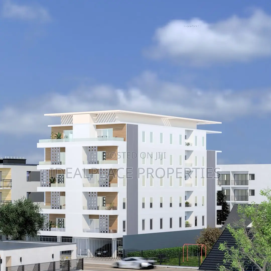 3bdrm Apartment in Yaba for sale