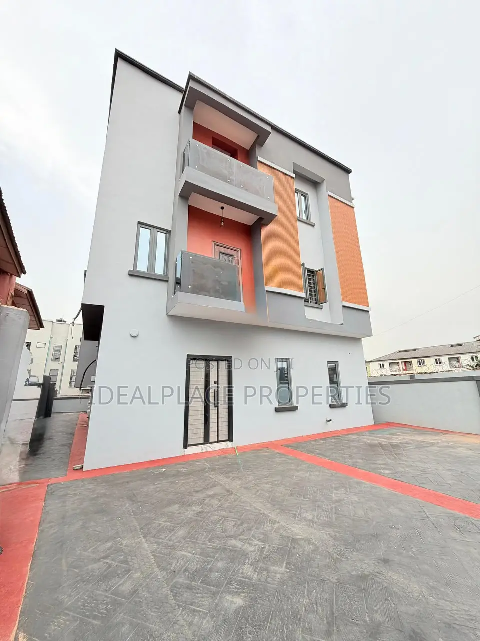 4bdrm Duplex in GRA Phase 1 for sale