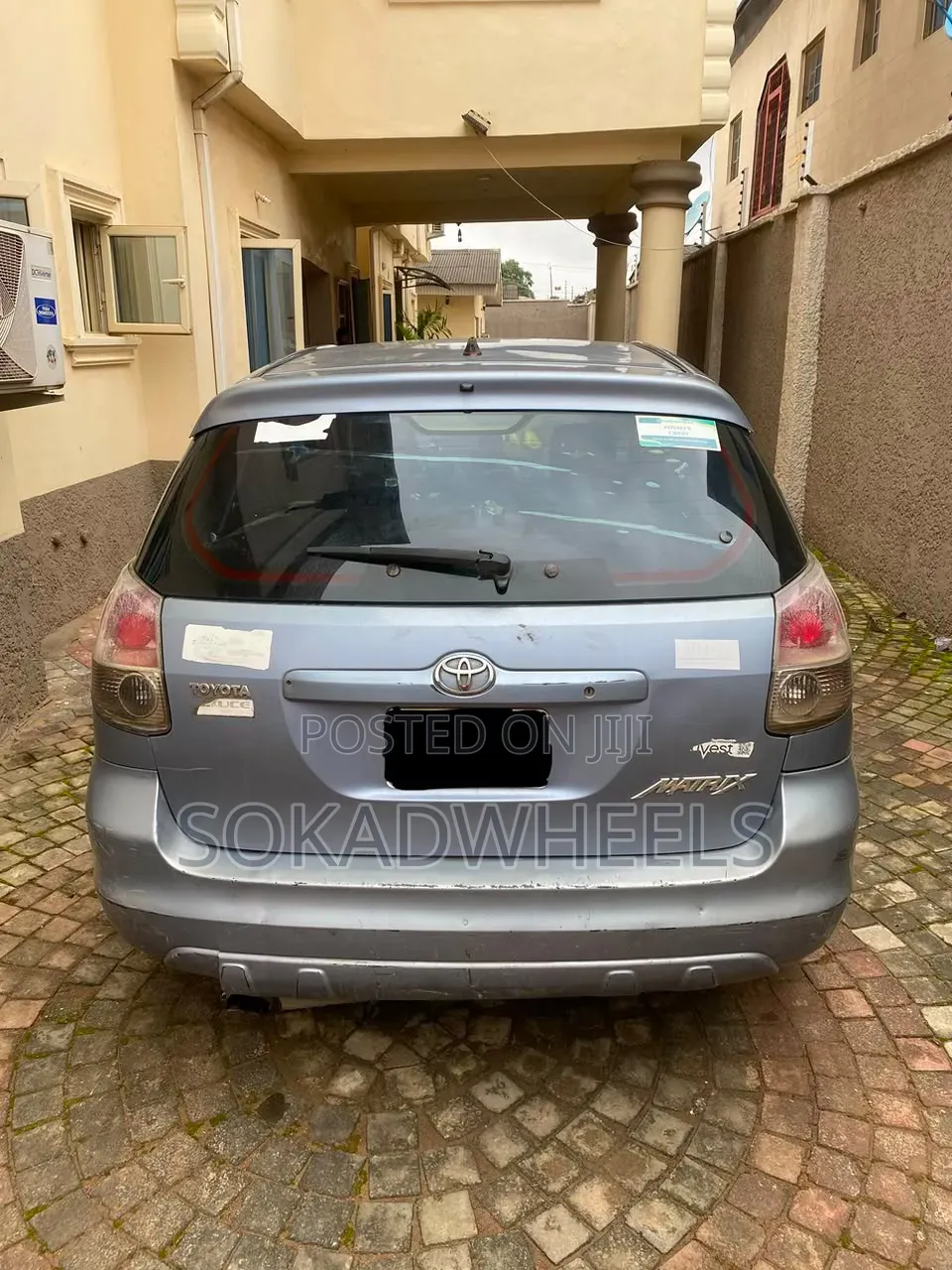 Toyota Matrix Hatchback AWD (1.8L 4cyl 4A) 2006 Blue
