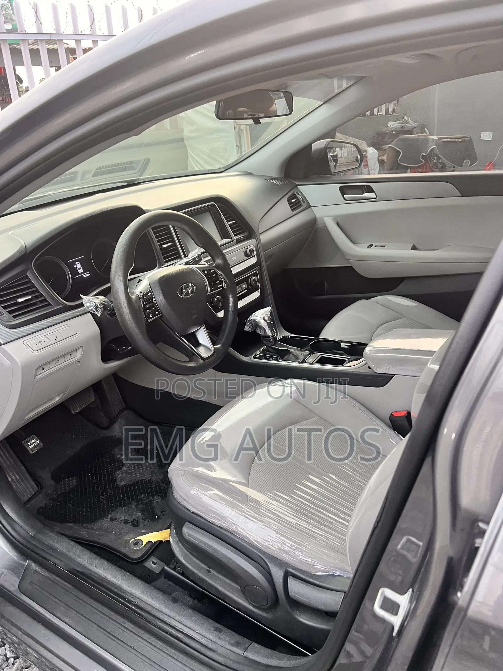 Hyundai Sonata SE 2019 Gray