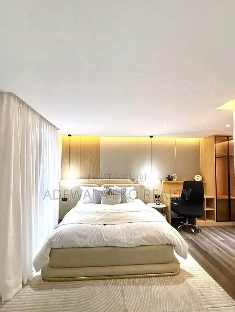Smart 1-Bedroom in Lekki Phase 1 – Smart Home|24/7 Power.