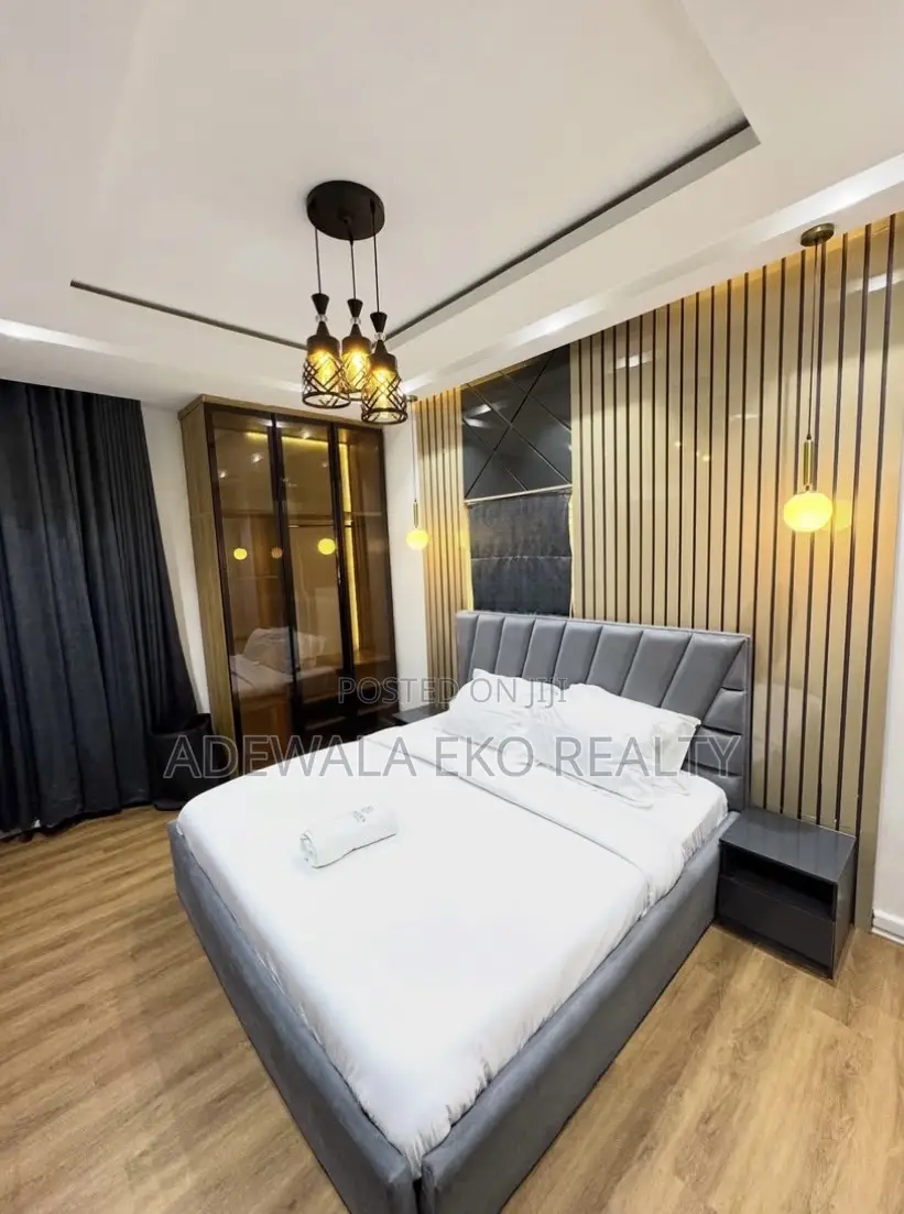 1 Bedroom Serviced Apartment Lekki Phase 1 | Gym PS5 | 24/7 Power.