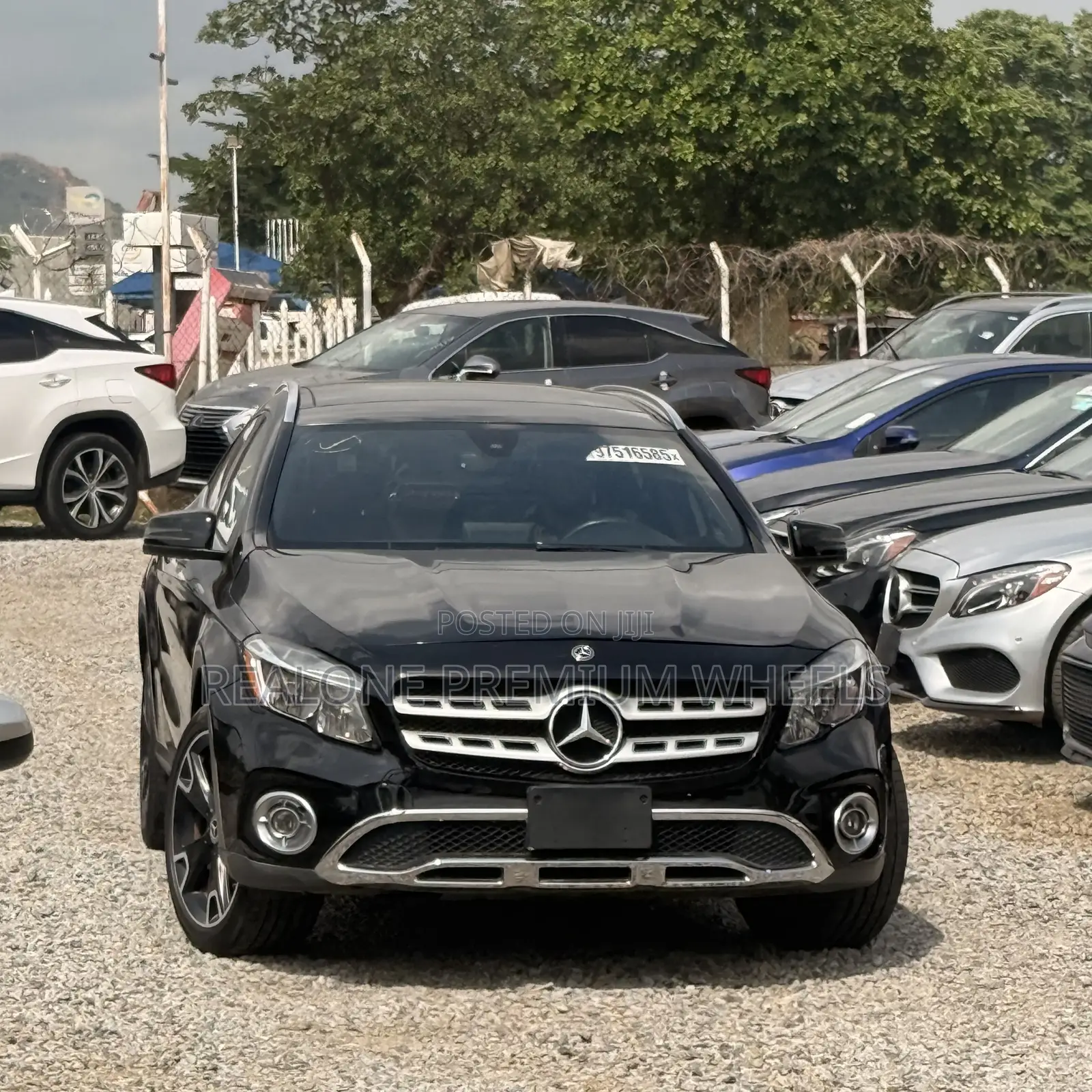 Mercedes-Benz GLA-Class 2019 Black