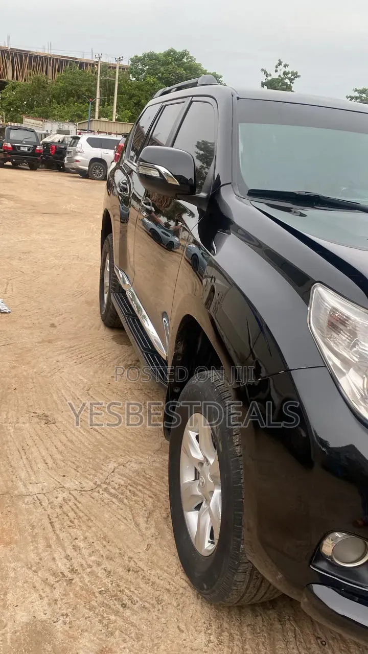 Toyota Land Cruiser Prado 2014 Black