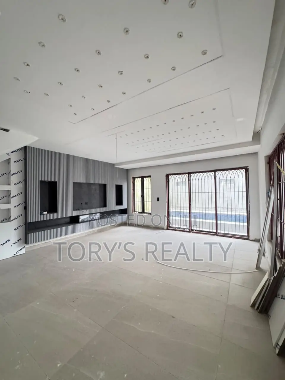 4bdrm Duplex in Lekki Phase 1 for sale