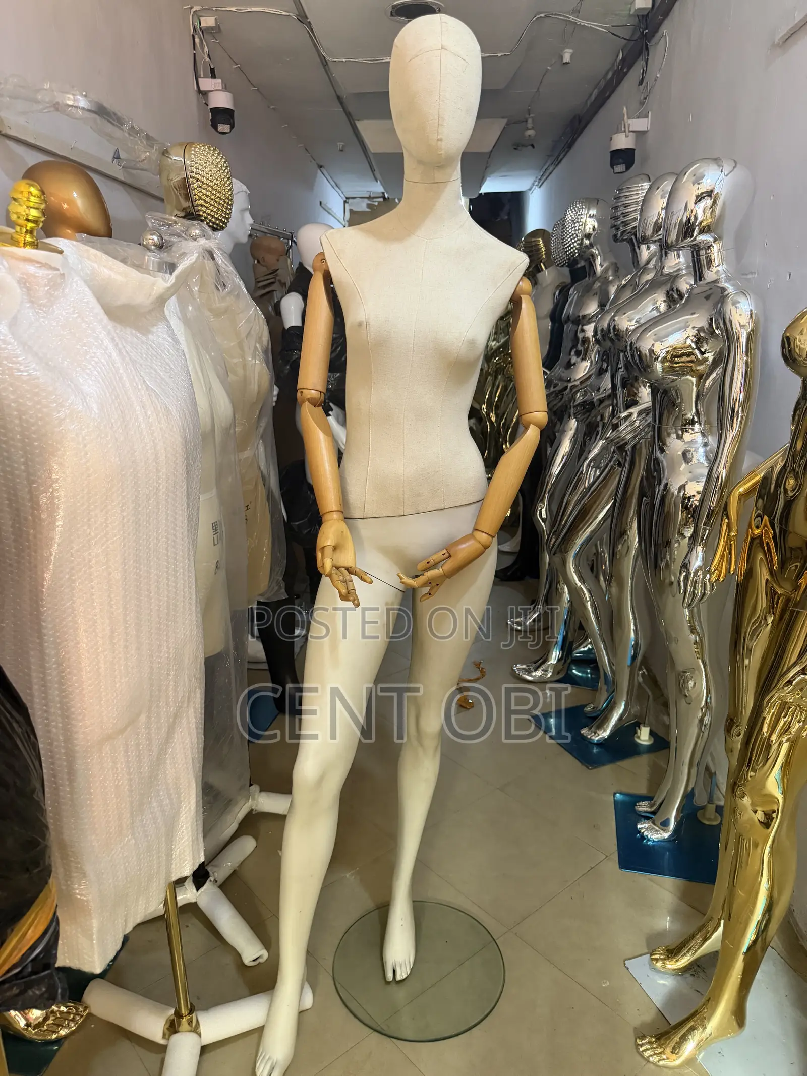 Female Mannequin