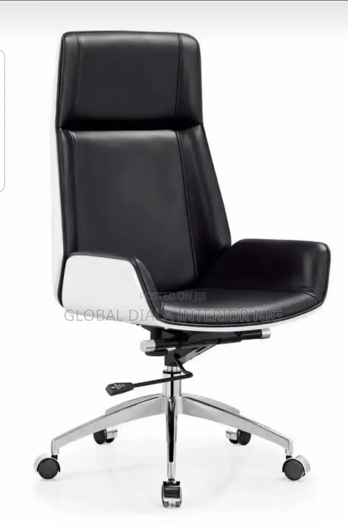 Black and White PU Leather Swivel Office Chair
