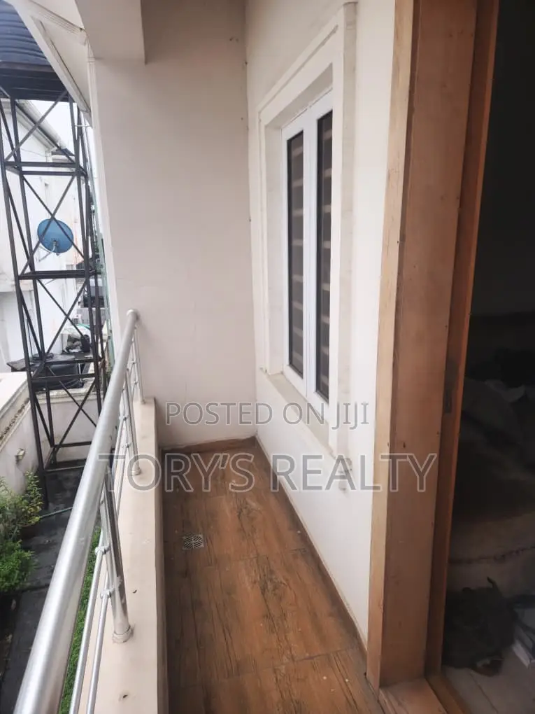 4bdrm Duplex in Ikota for sale