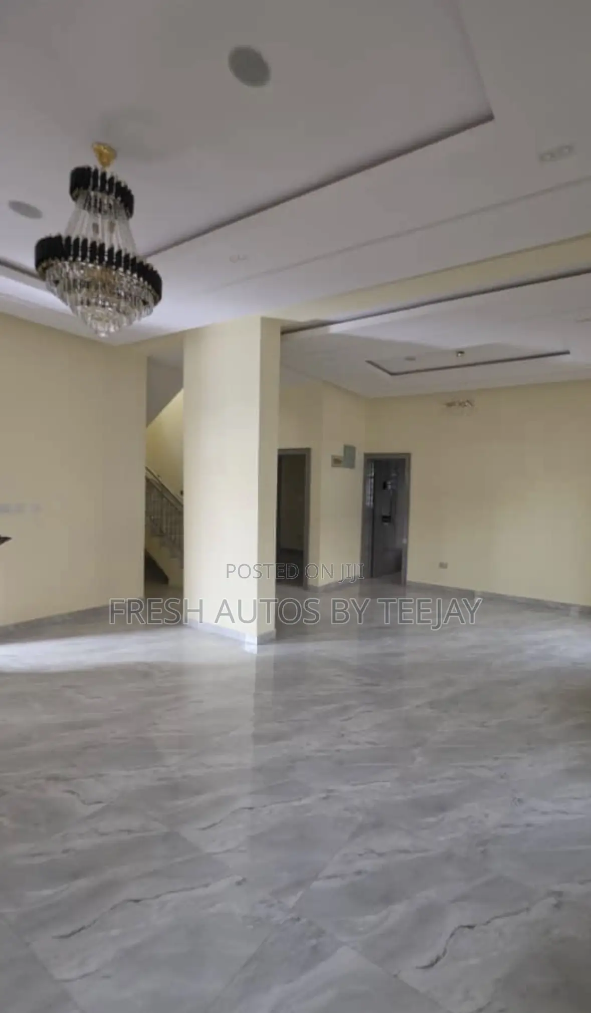 5bdrm Duplex in Omole Phase2 Estate for sale