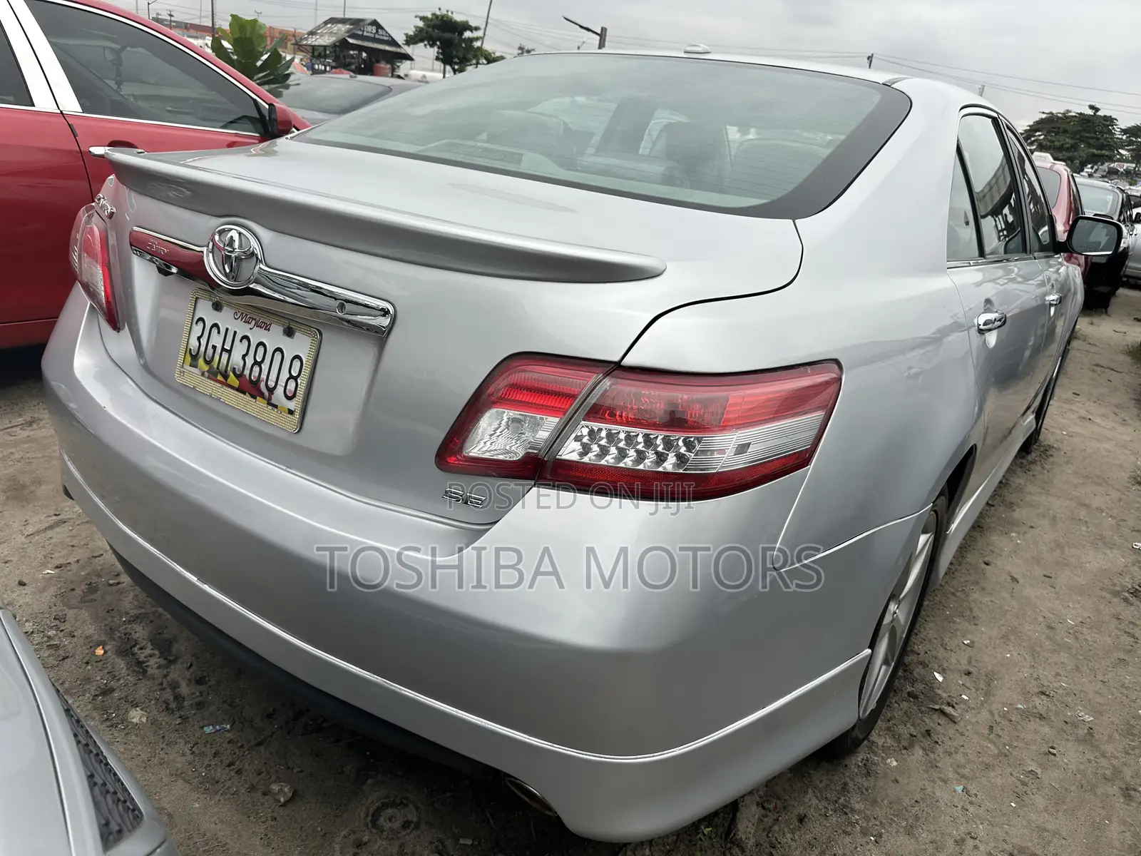 Toyota Camry SE 4dr Sedan (2.5L 4cyl 6A) 2011 Silver