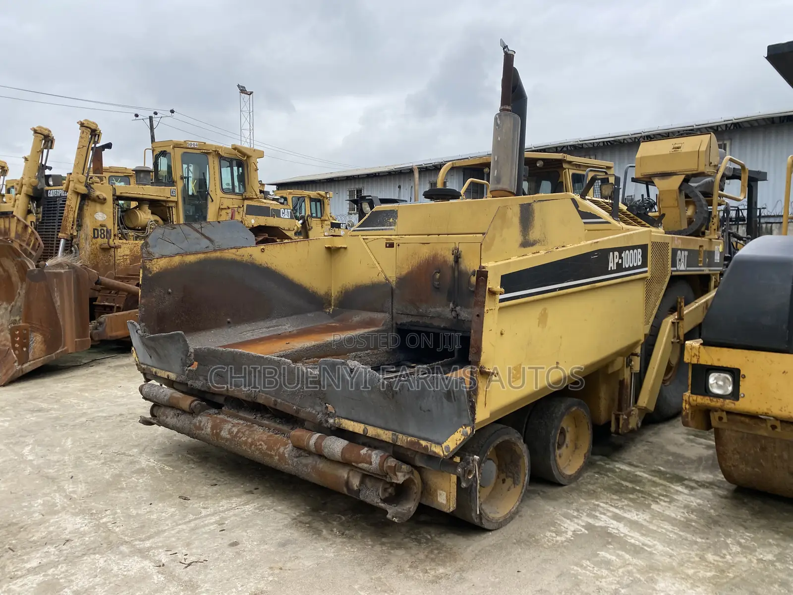 Asphalt Paver Ap-1000b