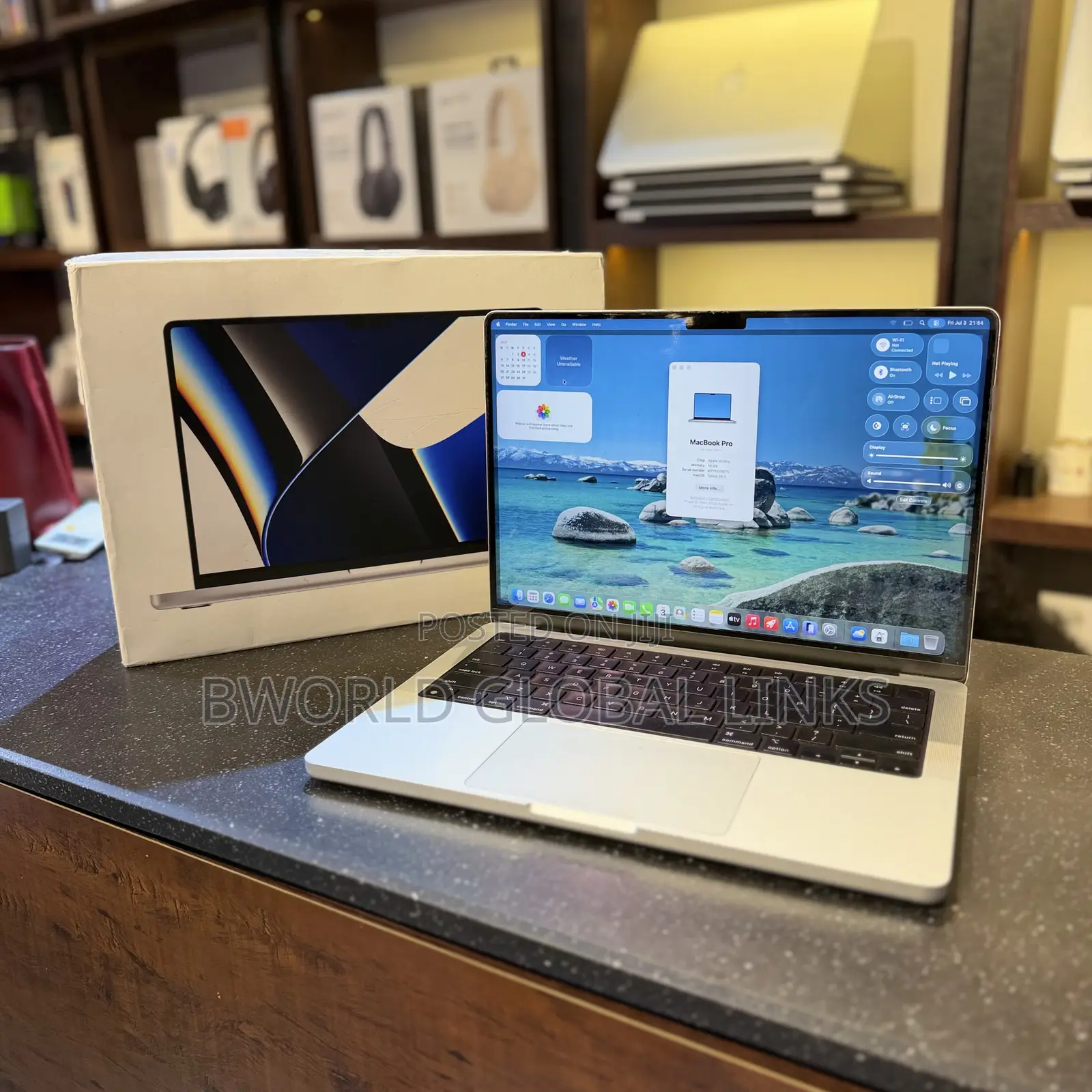 Laptop Apple MacBook Pro 2021 M1 16GB Apple M1 Pro SSD 512GB