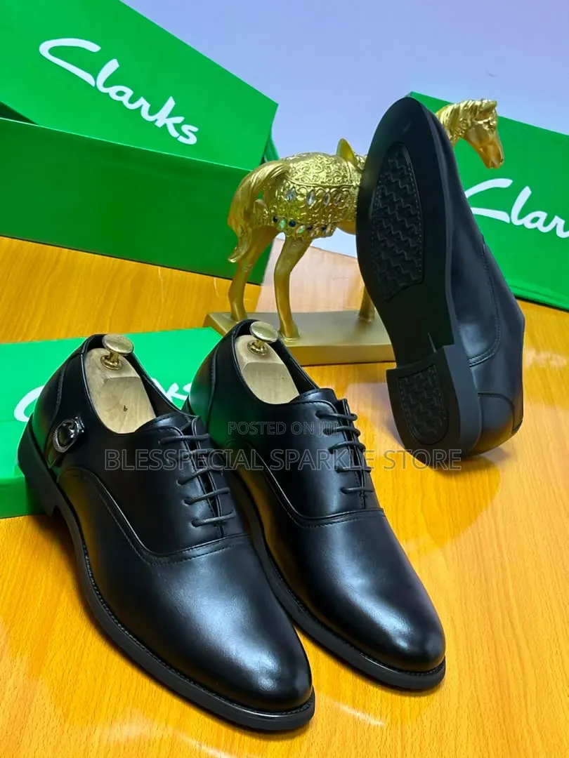 A Man’s Outfit Speaks Before He Doespay on Delivery in Abuja Only