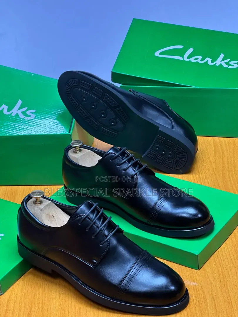 A Man’s Outfit Speaks Before He Doespay on Delivery in Abuja Only