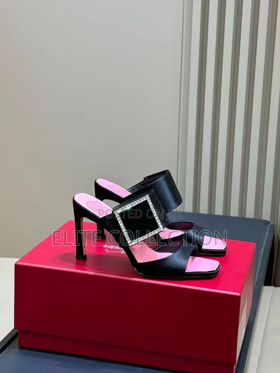 Luxury Roger Viver Heels Color Pink and Black Sizes 38 to 41 Shoe