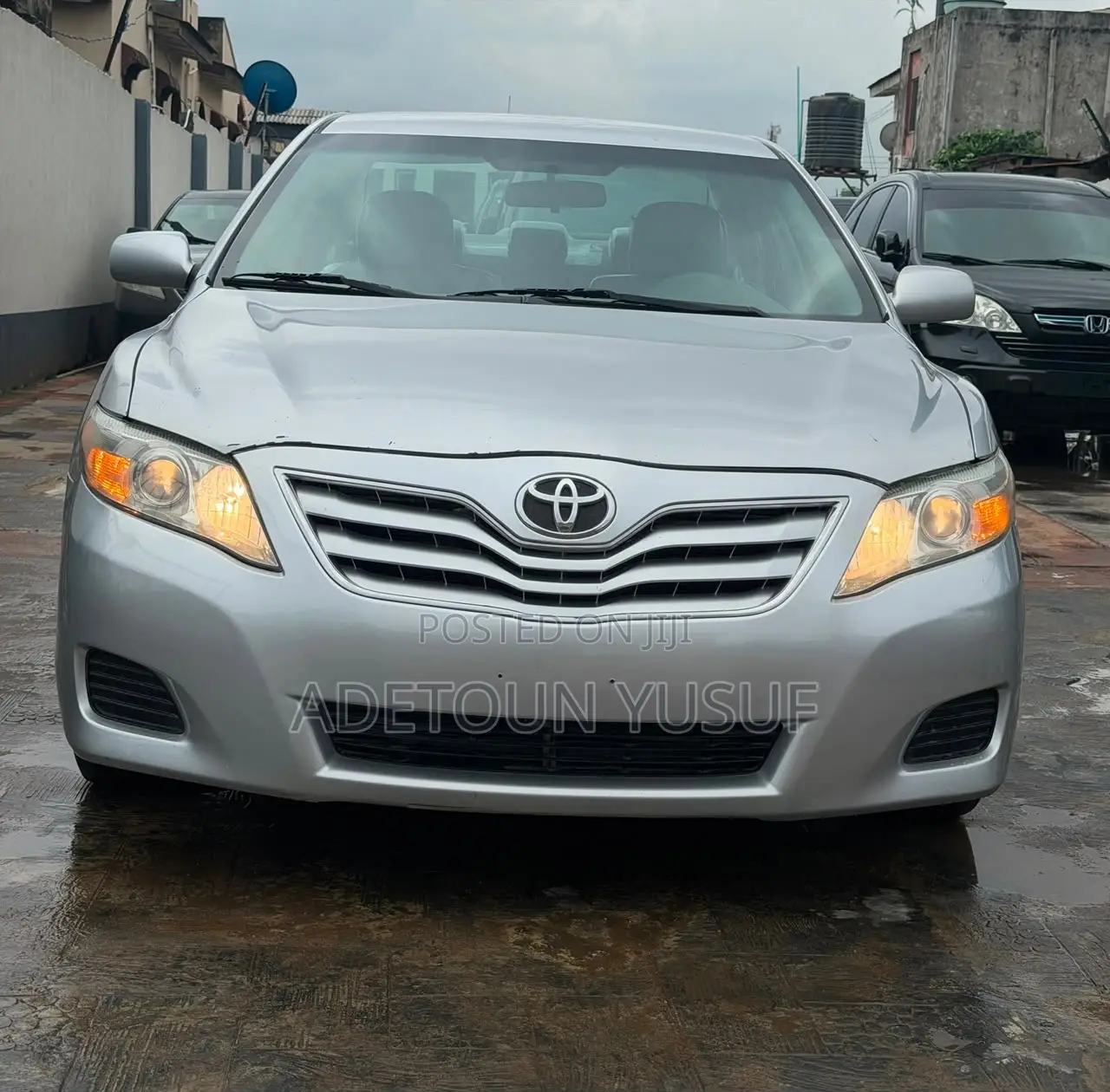 Toyota Camry LE 4dr Sedan (2.5L 4cyl 6AM) 2010 Gray