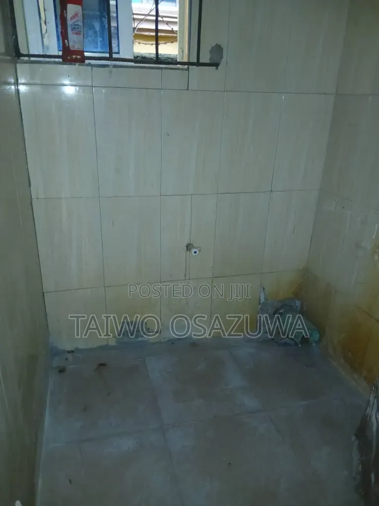 Mini Flat in Badore for rent