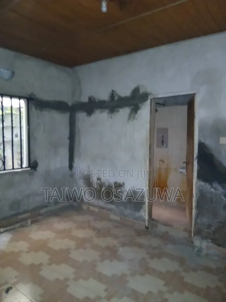 Mini Flat in Badore for rent