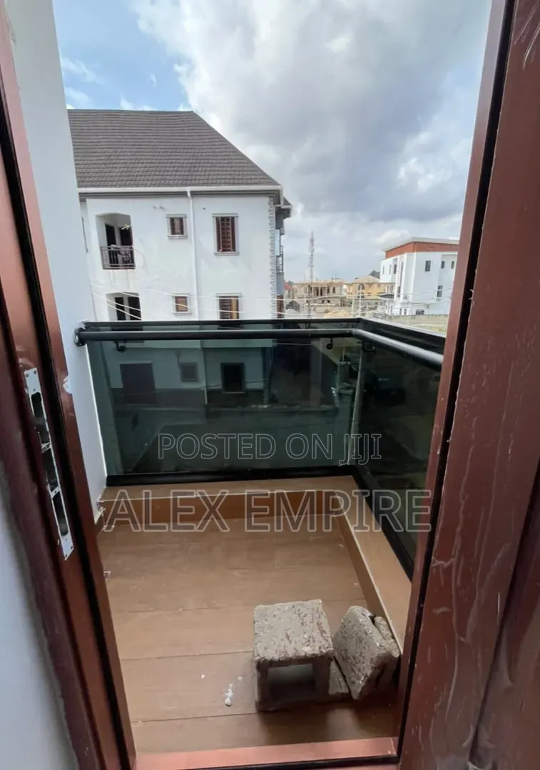 2bdrm Duplex in Ago Palace for rent