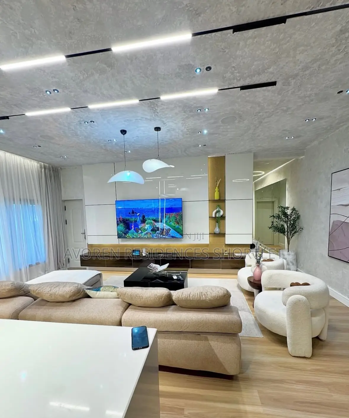Luxurious 4 Bedroom Duplex