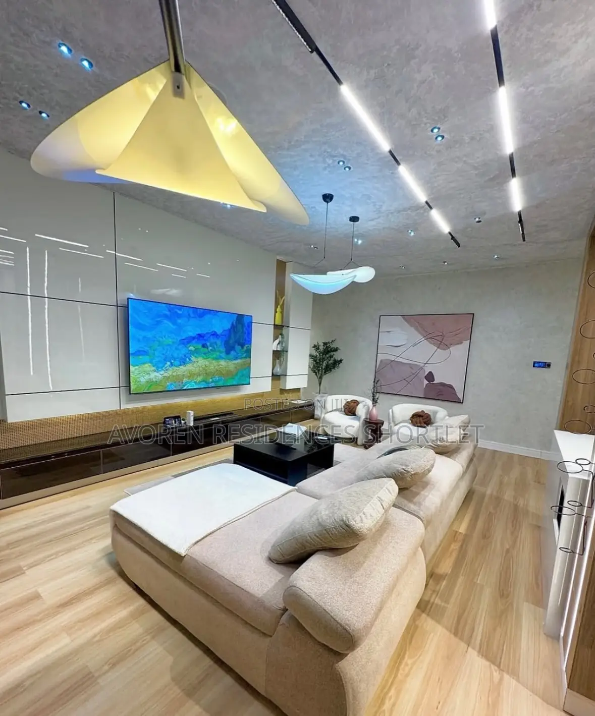 Luxurious 4 Bedroom Duplex
