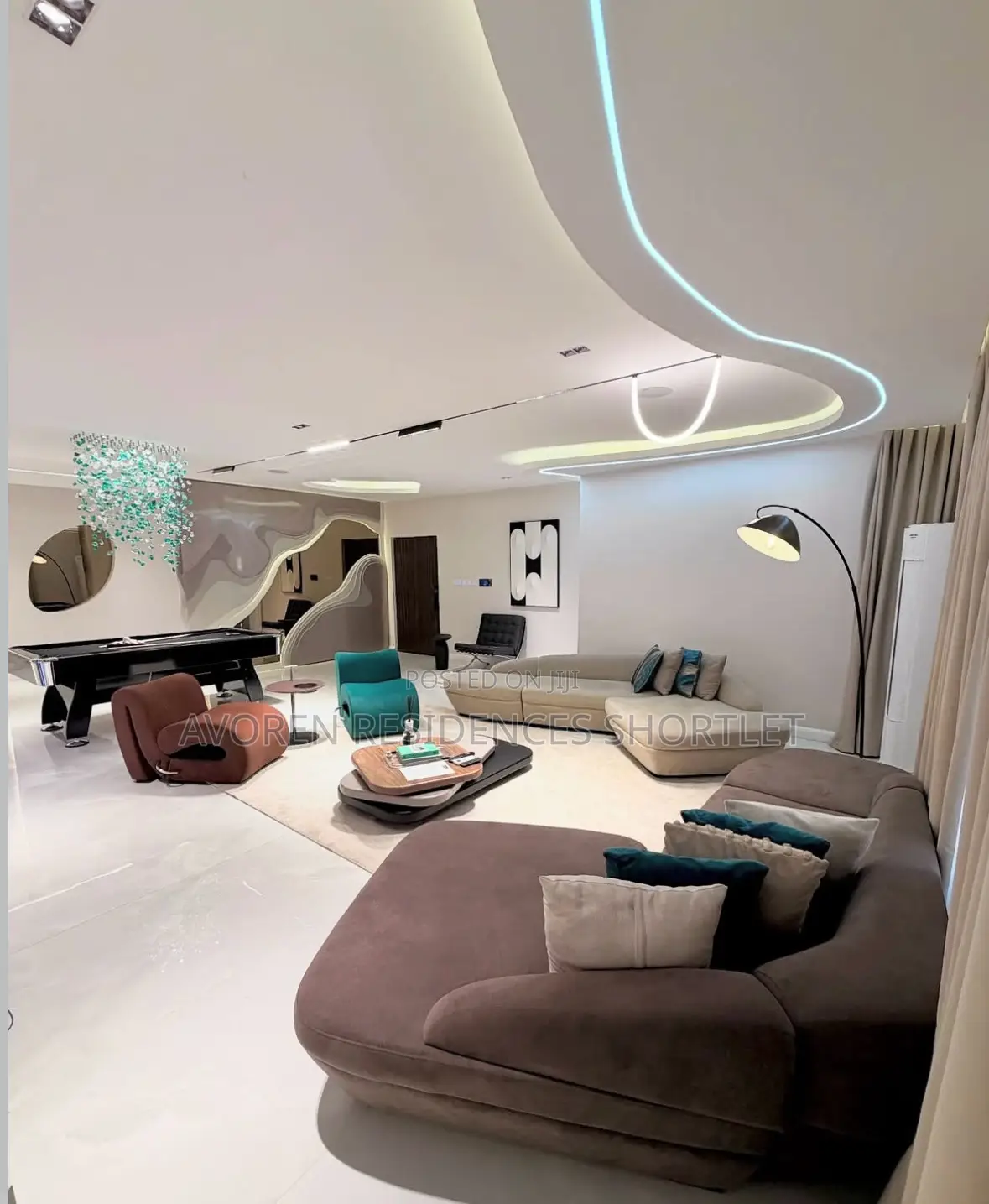 Luxurious 4 Bedroom Apartment Shortlet