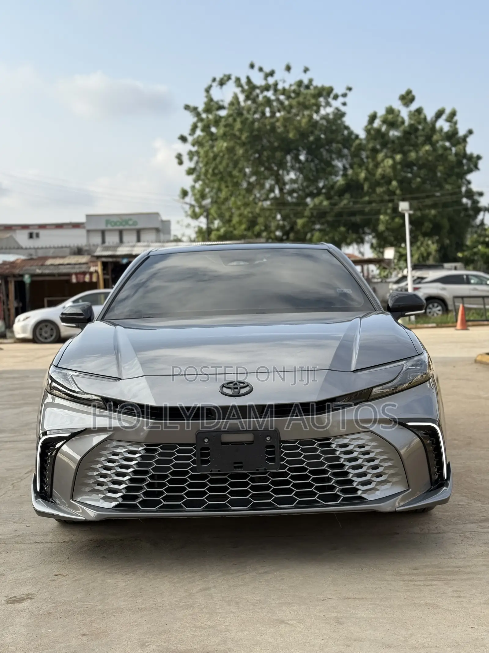 Toyota Camry XSE 2025 Gray