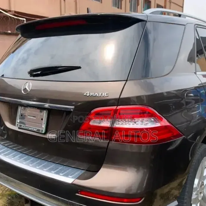 Mercedes-Benz M Class ML350 4MATIC 4dr SUV AWD (3.5L 6cyl 7A) 2015