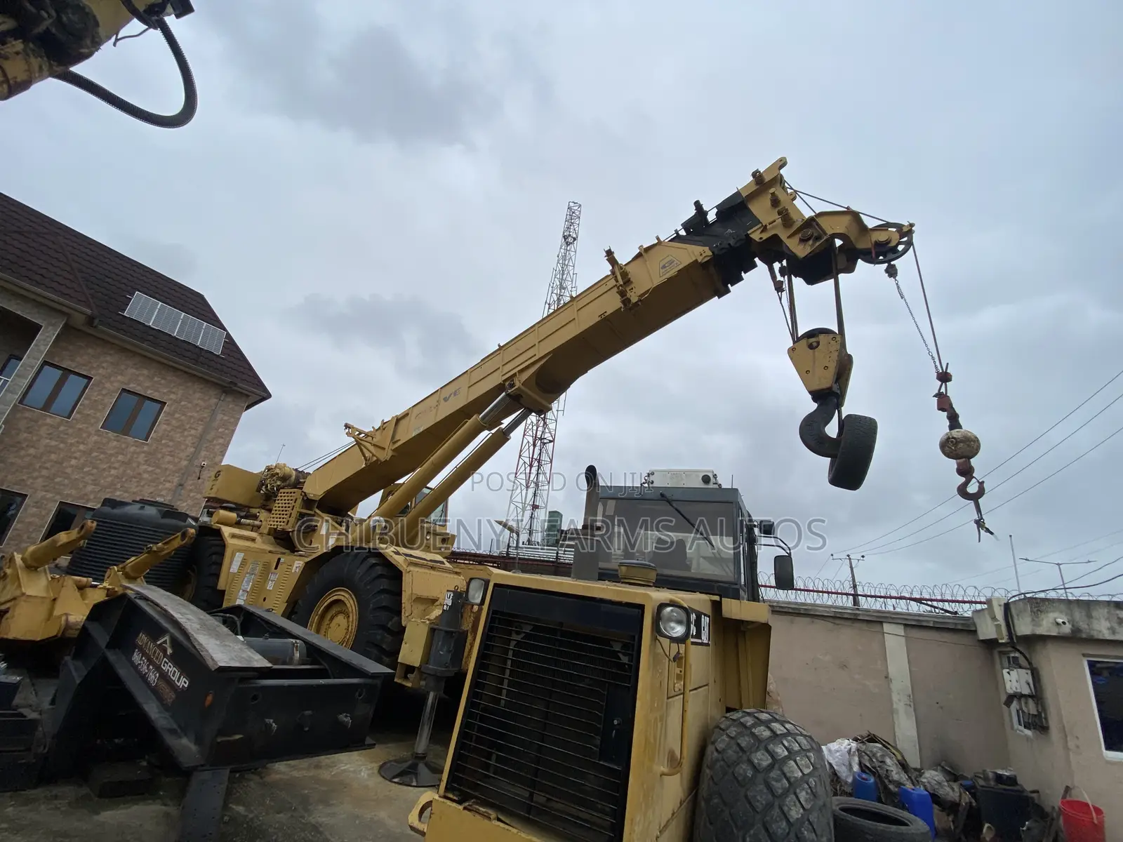 Groove 4x4 Crane 90-Tons