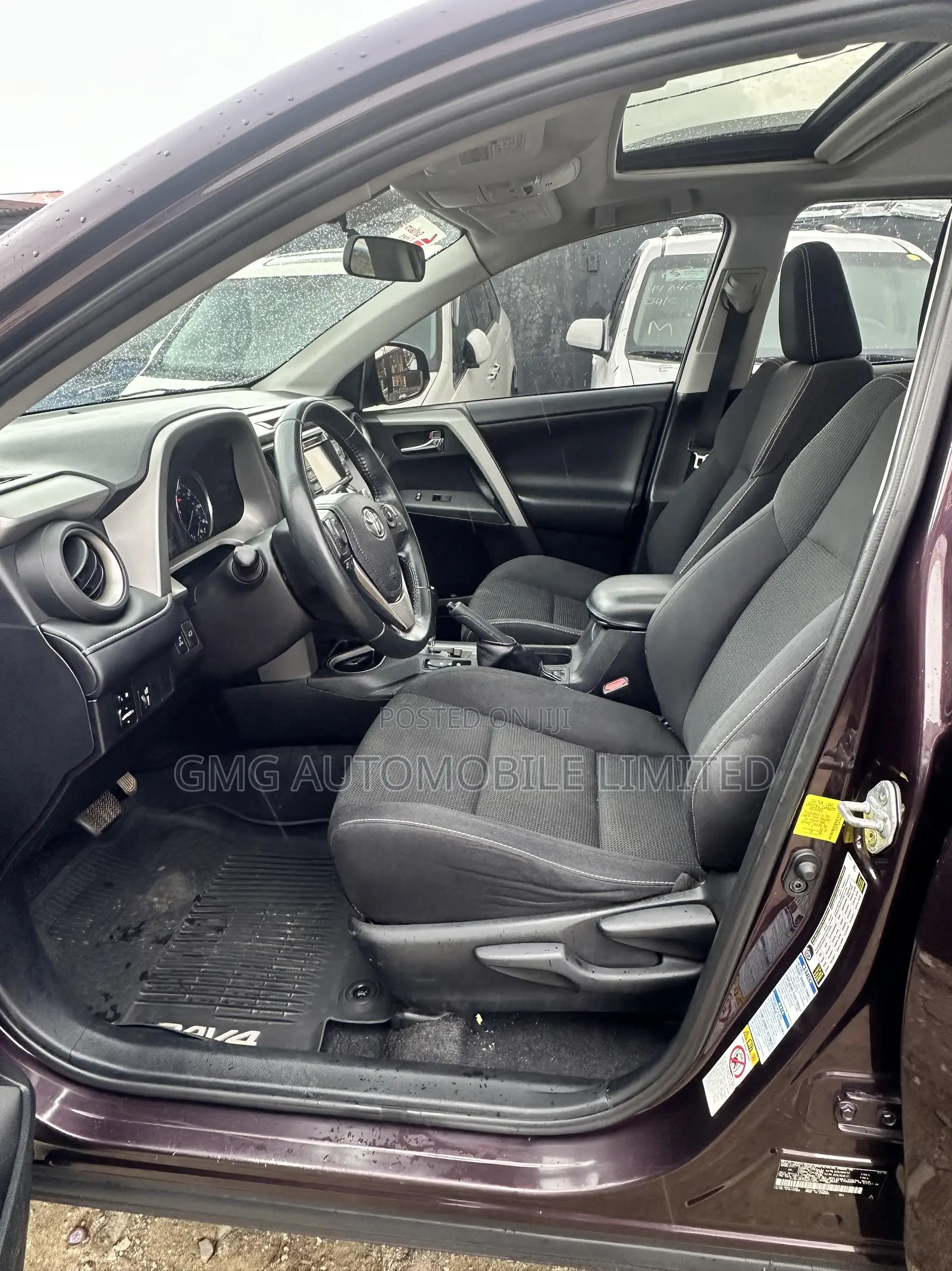 Toyota RAV4 XLE AWD (2.5L 4cyl 6A) 2016 Maroon