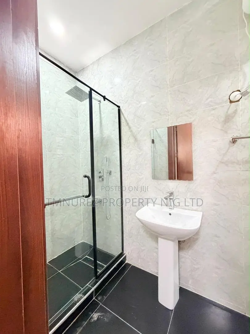 4bdrm Townhouse/Terrace in Ikeja for sale