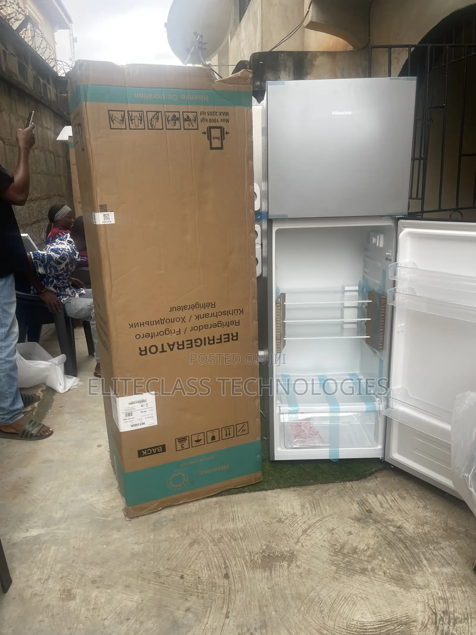 Hisense 306DR 306 Litre Fridge