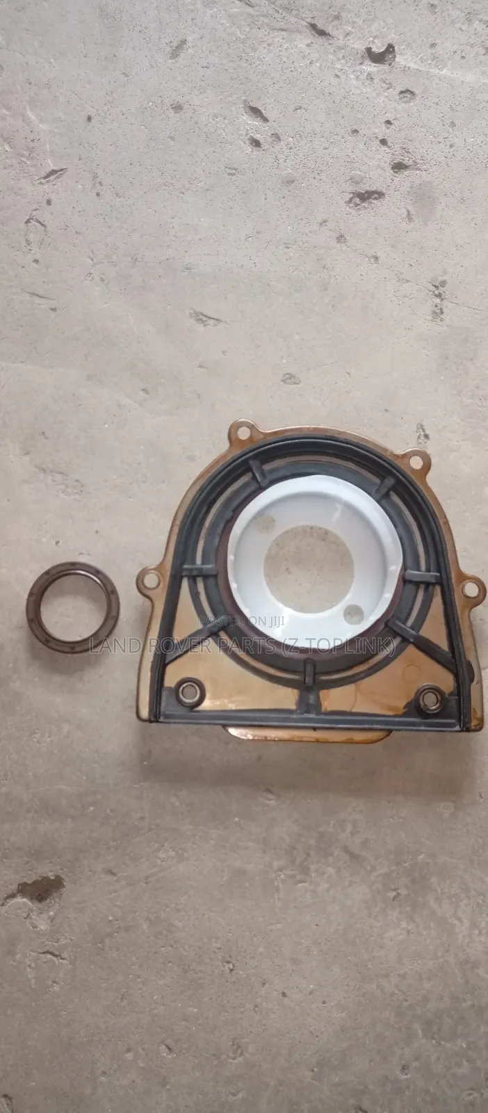 Cranshaft Oil Seal Evoque Front Back