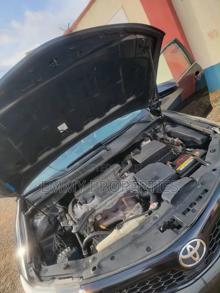 Toyota Camry SE 4dr Sedan (2.5L 4cyl 6A) 2013 Black