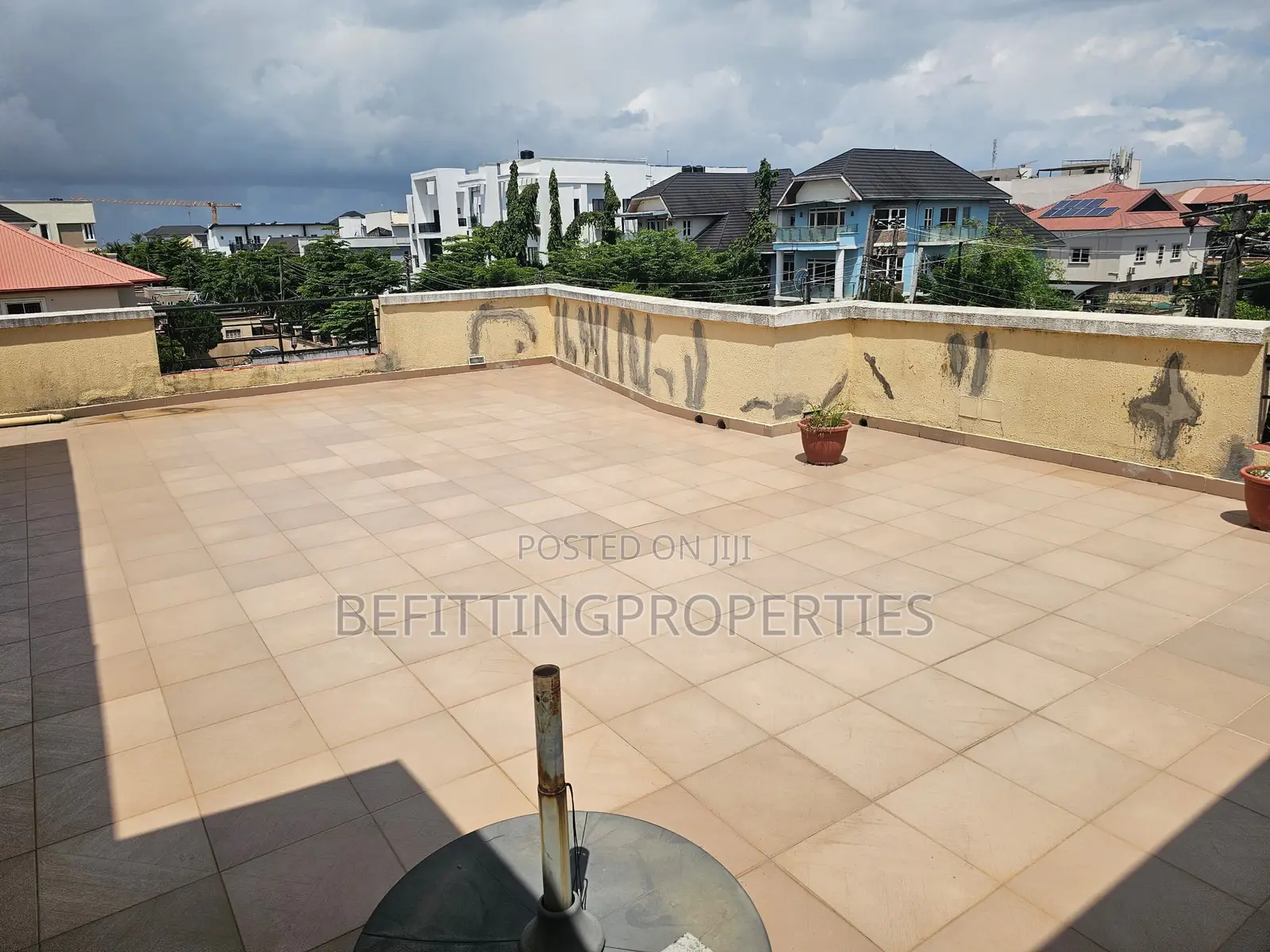 2bdrm Apartment in Victoria Island for sale