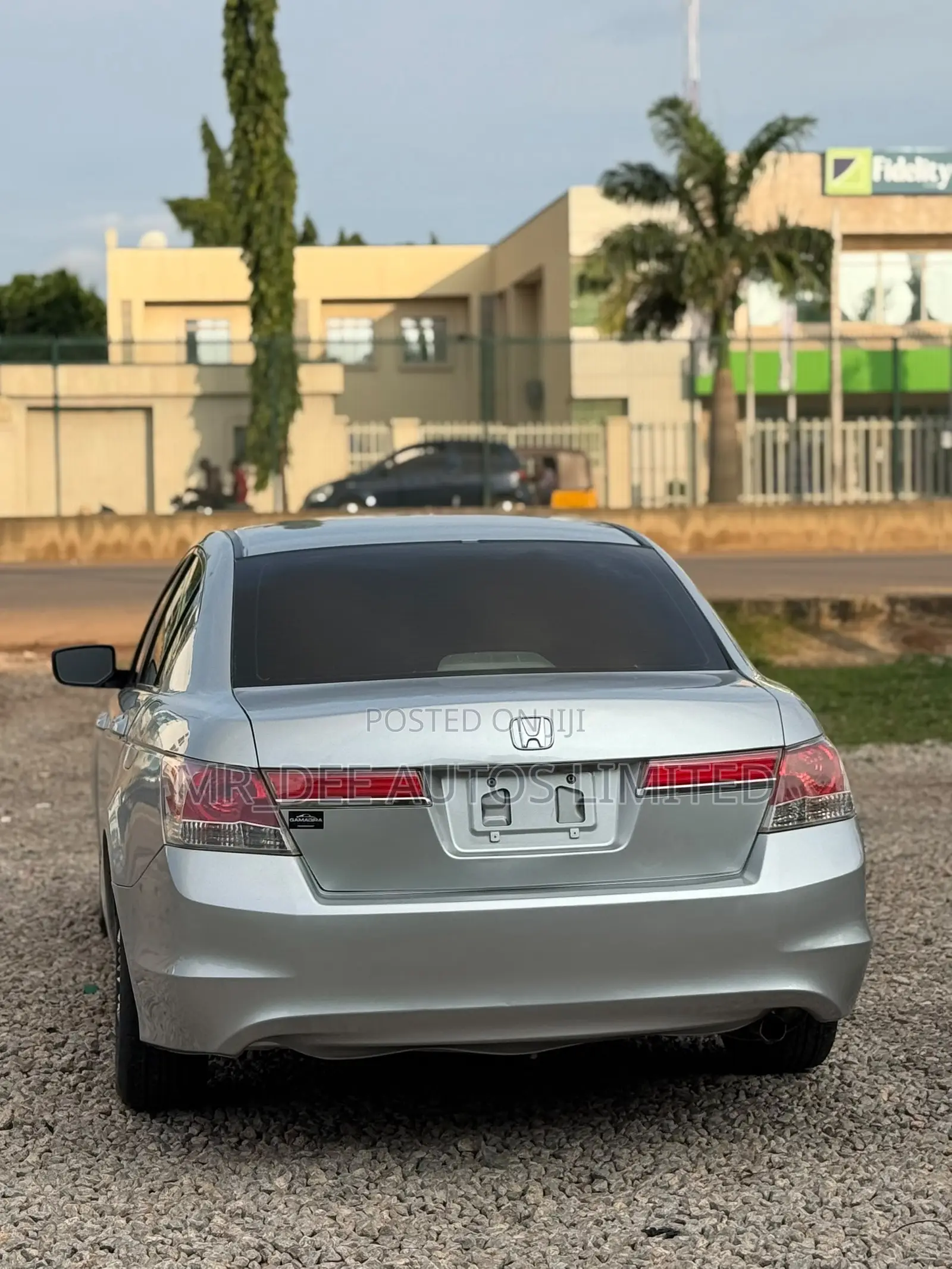 Honda Accord 2011 Silver